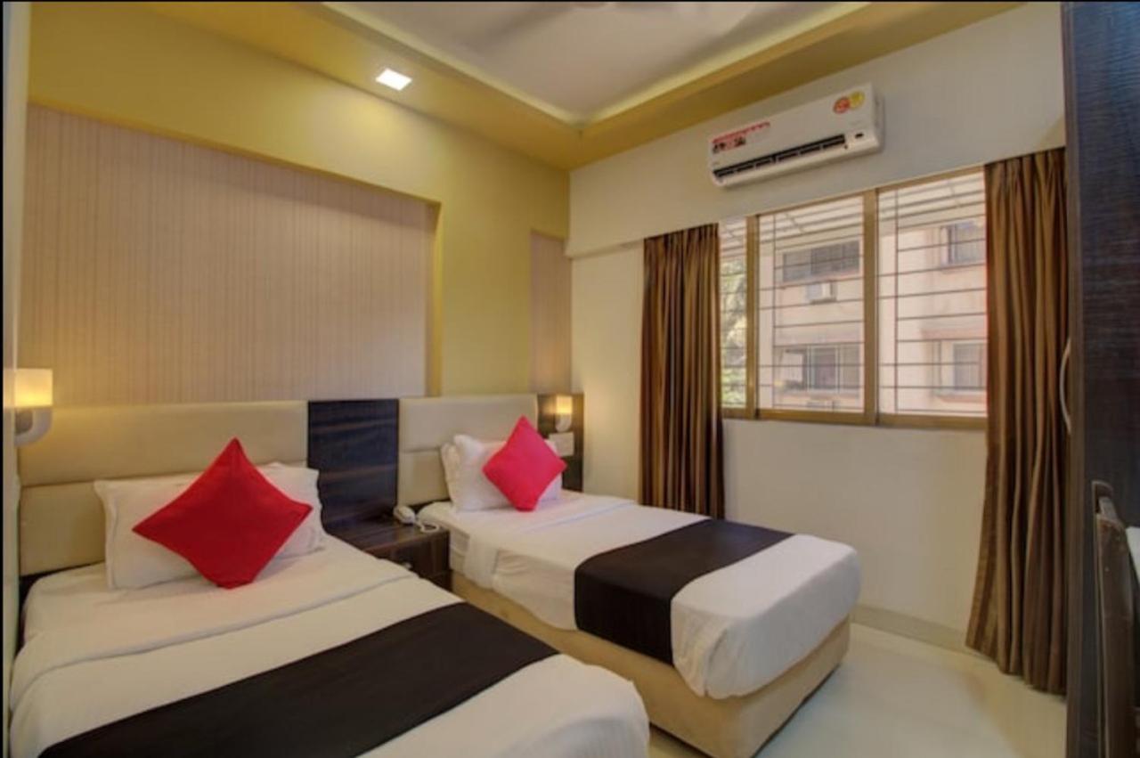 Hotel Galaxy Comforts Bombay Extérieur photo